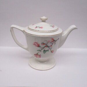 Homer Laughlin China Liberty Style DOGWOOD 5 Cup 7 7/8 Inch Teapot with Lid, USA